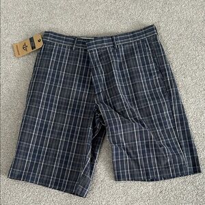 NWT Men’s Dockers Navy Plaid Flat Front Shorts